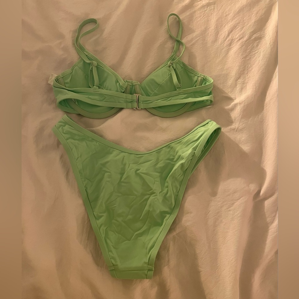 Dippin' Daisy's Green Bikini Set - Picture 3 of 5